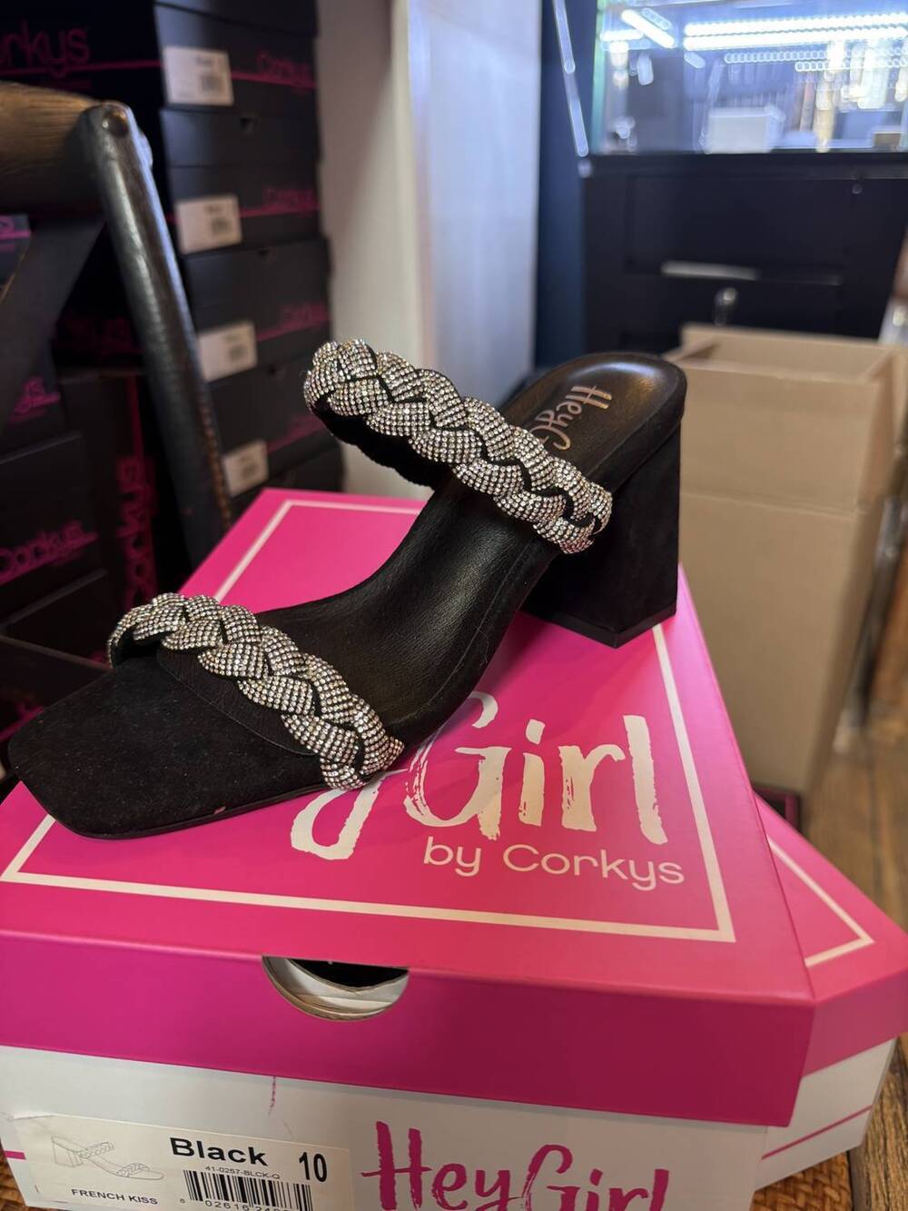 NEW CORKYS FOOTWEAR women's french kiss sandals in black crystal